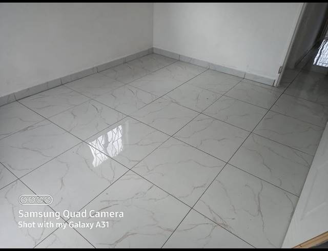 1 BEDROOM APARTMENT FOR SALE IN OVERPORT